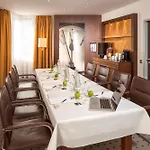 Essential By Dorint Frankfurt-Niederrad 