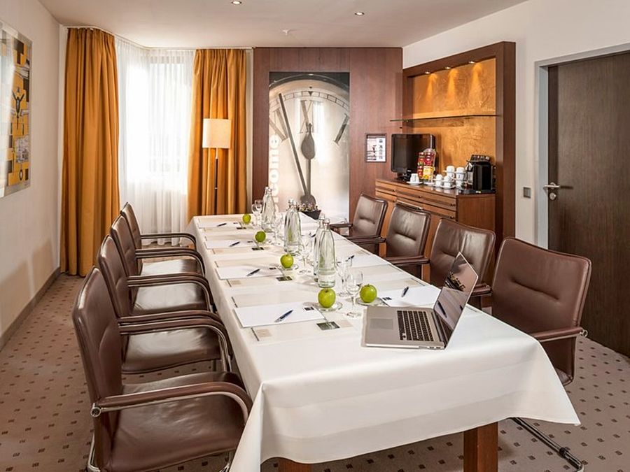 Essential By Dorint Frankfurt-niederrad 4* Frankfurt nad Menem