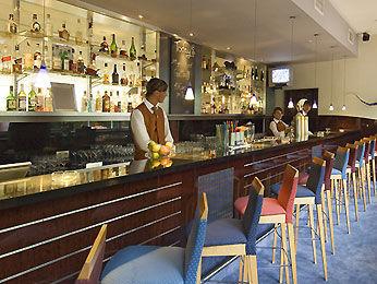 Essential By Dorint Frankfurt-niederrad Hotel