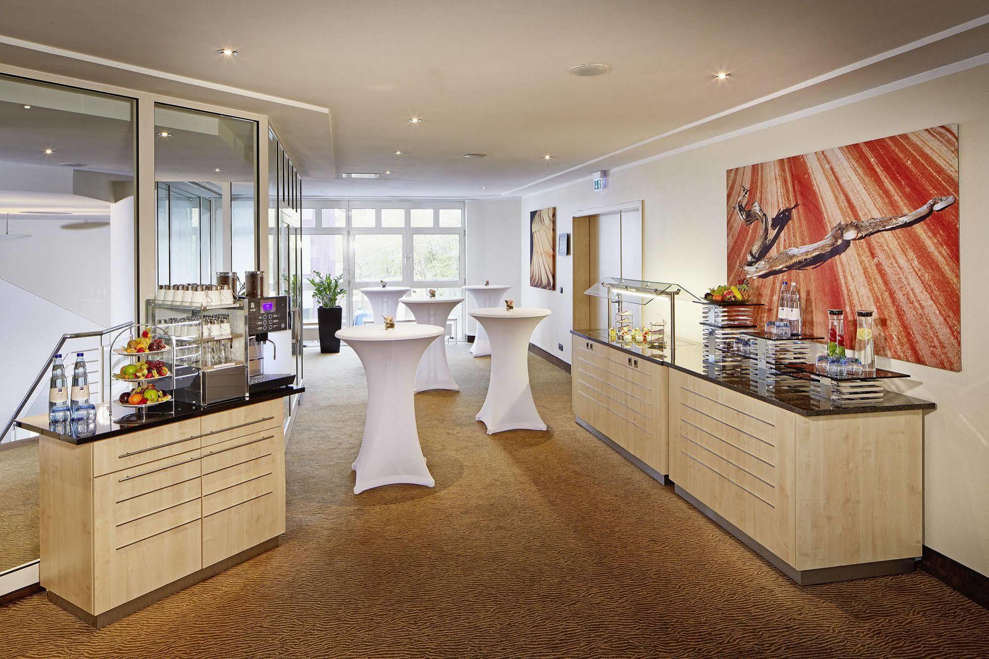 Hotel Essential By Dorint Frankfurt-niederrad Frankfurt am Main